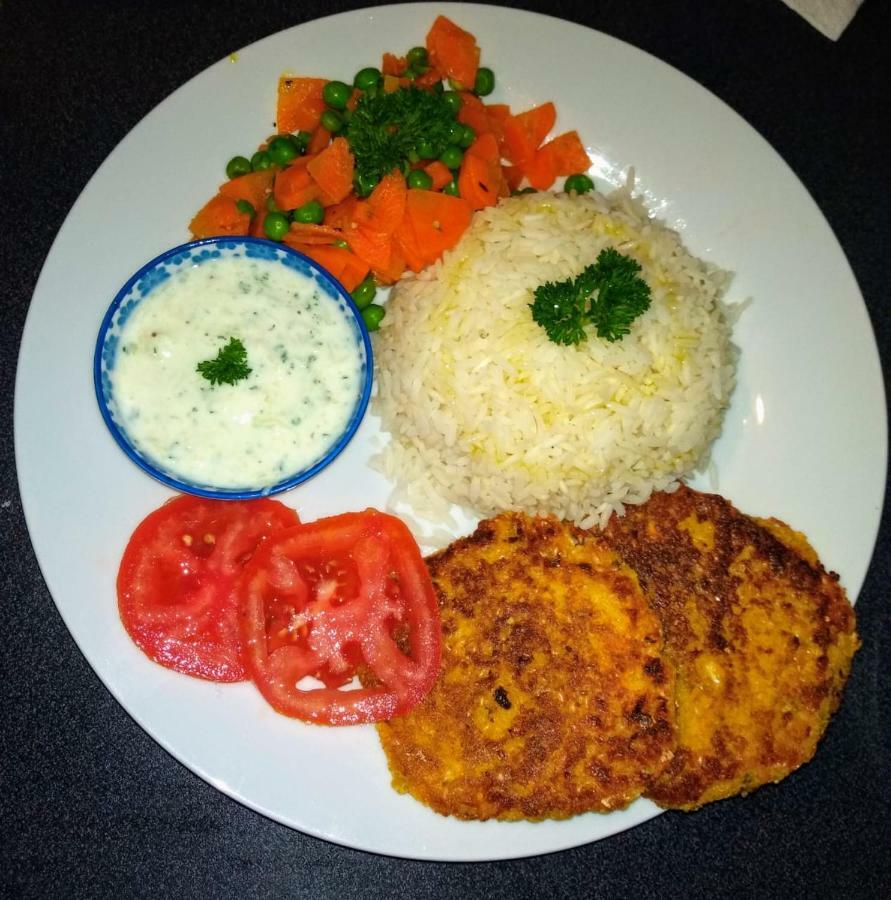 Centro Ananda Bed & Breakfast Guápiles Dış mekan fotoğraf